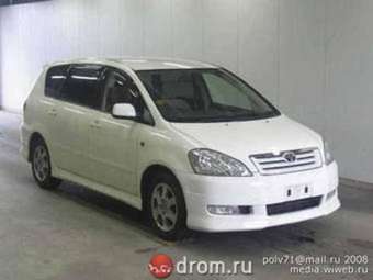 2002 Toyota Ipsum