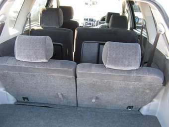 2002 Toyota Ipsum Pics