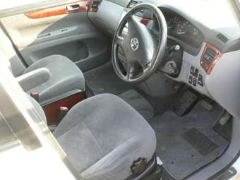 2002 Toyota Ipsum For Sale