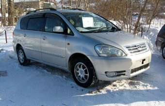 2002 Toyota Ipsum