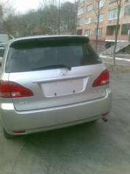 2002 Toyota Ipsum Pictures
