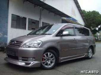 2002 Toyota Ipsum For Sale