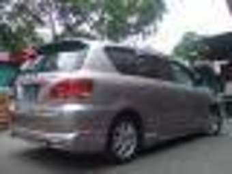 2002 Toyota Ipsum Pics