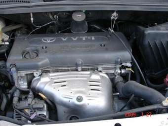 2002 Toyota Ipsum Pictures