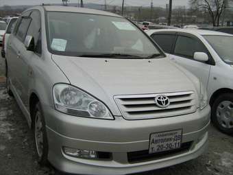 2002 Toyota Ipsum For Sale