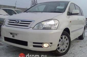 2002 Toyota Ipsum Images