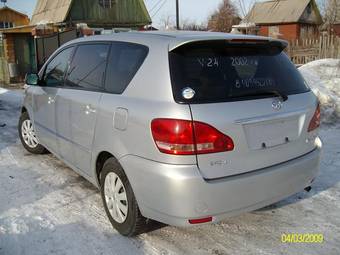 2002 Toyota Ipsum For Sale