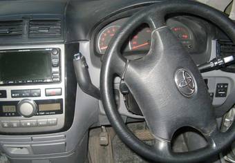 2002 Toyota Ipsum