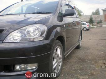 2002 Toyota Ipsum Pics