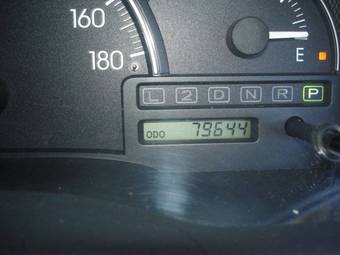 2002 Toyota Ipsum Pictures