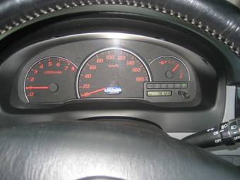 2002 Toyota Ipsum Pictures
