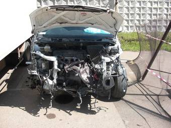 2002 Toyota Ipsum Photos