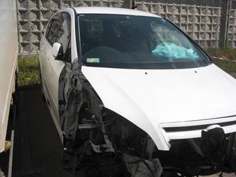 2002 Toyota Ipsum Pictures