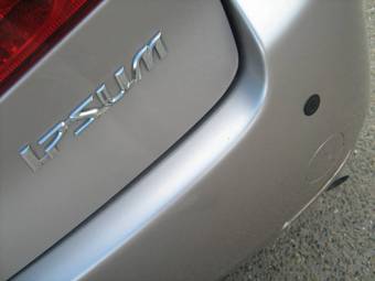 2002 Toyota Ipsum Pictures