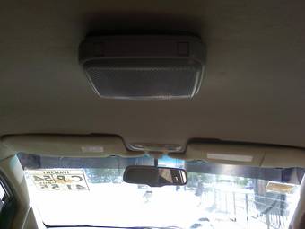 2002 Toyota Ipsum Pictures