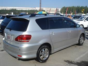 2002 Toyota Ipsum For Sale