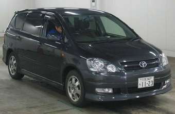 2003 Toyota Ipsum