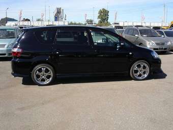 Toyota Ipsum