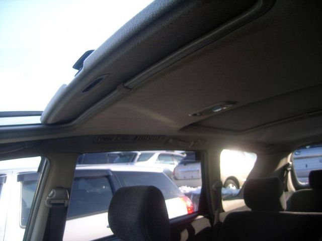 2003 Toyota Ipsum