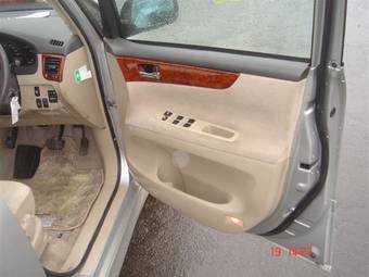 2003 Toyota Ipsum For Sale