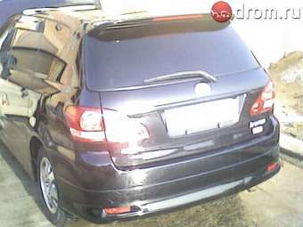 2003 Toyota Ipsum Photos