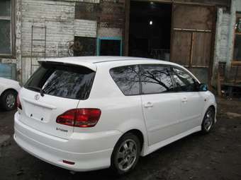 2003 Toyota Ipsum For Sale