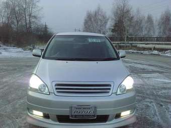 2003 Toyota Ipsum For Sale