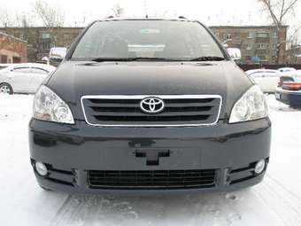 2003 Toyota Ipsum For Sale