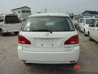 2003 Toyota Ipsum For Sale