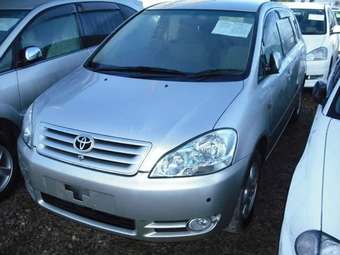 2003 Toyota Ipsum Images