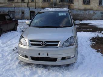 2003 Toyota Ipsum For Sale