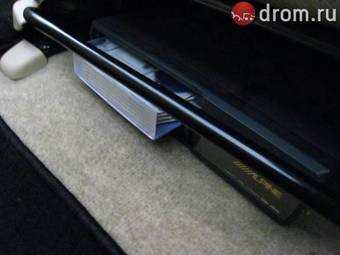 2003 Toyota Ipsum Pictures