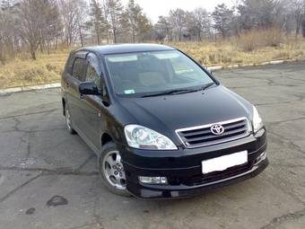 2003 Toyota Ipsum For Sale