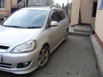 2003 Toyota Ipsum For Sale