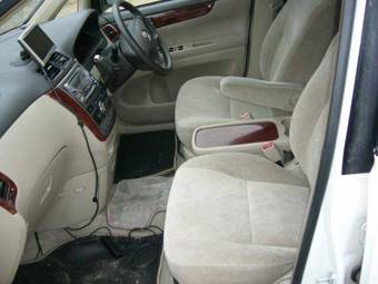 2003 Toyota Ipsum For Sale