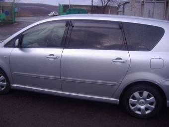 2003 Toyota Ipsum For Sale