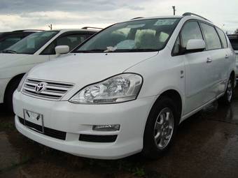 2003 Toyota Ipsum For Sale