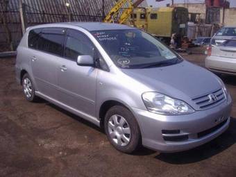 2003 Toyota Ipsum For Sale