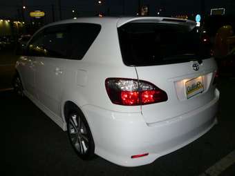 Toyota Ipsum