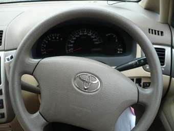 Toyota Ipsum