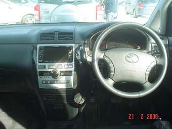 Toyota Ipsum