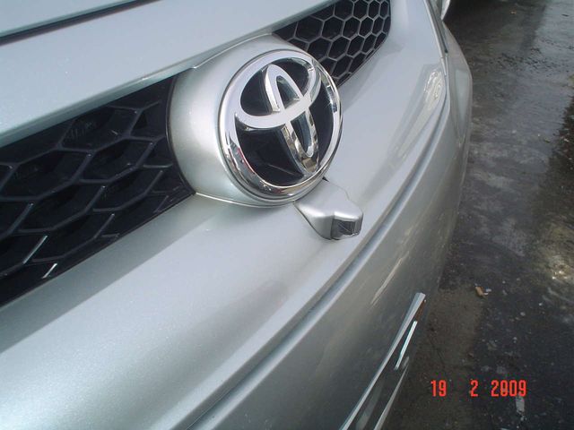 2004 Toyota Ipsum