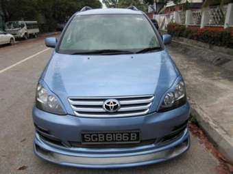 2004 Toyota Ipsum For Sale