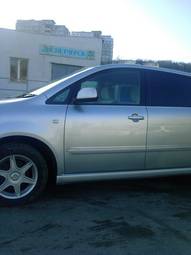 2004 Toyota Ipsum Pictures