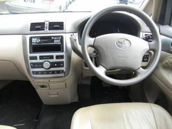 2004 Toyota Ipsum For Sale