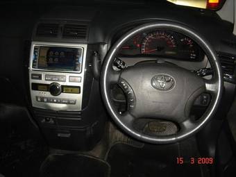 2004 Toyota Ipsum For Sale