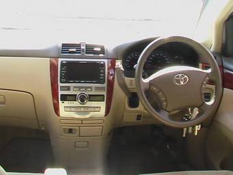 2004 Toyota Ipsum For Sale