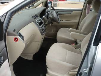 2004 Toyota Ipsum For Sale