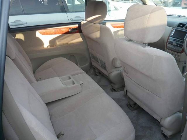 2005 Toyota Ipsum