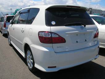 2005 Toyota Ipsum Wallpapers